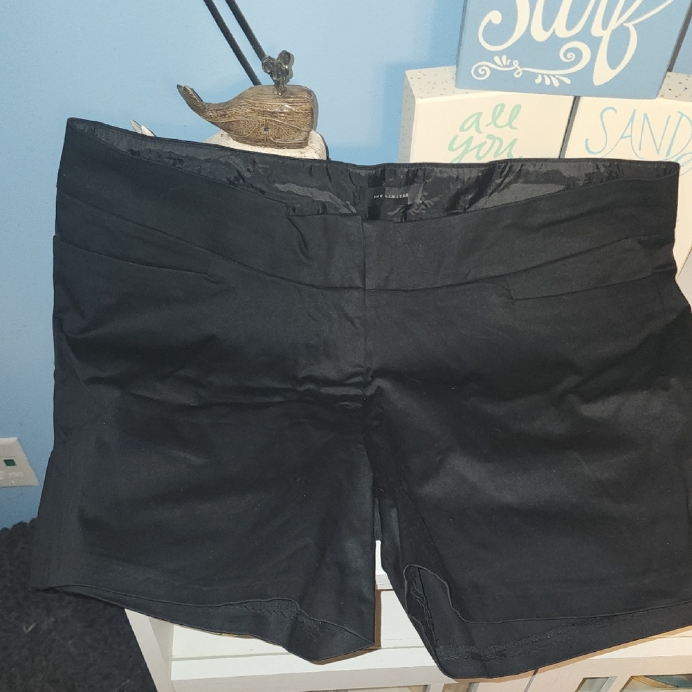 The Limited Black Women's Bermudas